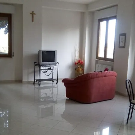 Vandrerhjem Il Volto *